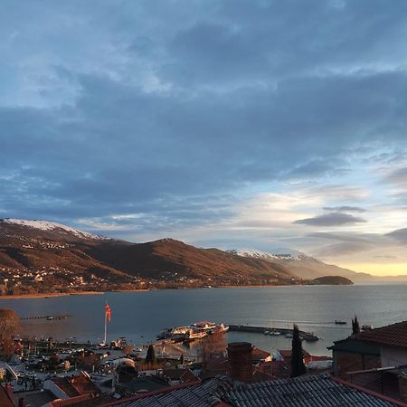 Jovevi Apartments Ohrid Bagian luar foto