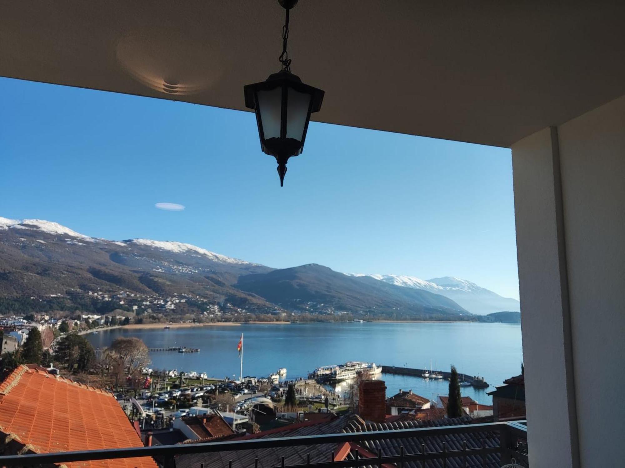 Jovevi Apartments Ohrid Bagian luar foto